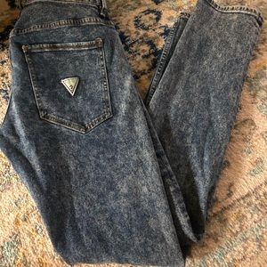 Guess 1981 Skinny Jeans